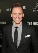 Том Хиддлстон (Tom Hiddleston) 'The Night Manager' premiere at DGA Theater in Los Angeles, 05.04.2016 (100xНQ) 3833d1478765658