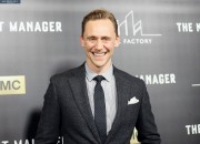 Том Хиддлстон (Tom Hiddleston) 'The Night Manager' premiere at DGA Theater in Los Angeles, 05.04.2016 (100xНQ) C9f6e6478765171