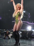 Бритни Спирс (Britney Spears) The Piece Of Me Show,Las Vegas, 13.04.2016 - 29xHQ 5076ba479634960