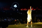 Элли Голдинг (Ellie Goulding) Coachella Valley Music And Arts Festival, Weekend 1, 15.04.2016 (60xHQ) 80ffc4481460078