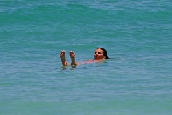 http://thumbnails116.imagebam.com/48224/830bb3482238769.jpg