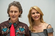 Клэр Дэйнс (Claire Danes) Temple Grandin Press Conference, Beverly Hills - 7xHQ Cb572d483231908