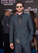 Крис Эванс (Chris Evans) Captain America Civil War Premiere at The Dolby Theatre (Hollywood, April 12, 2016) (176xHQ) 035cc2488134906
