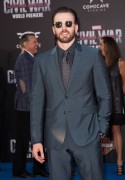 Крис Эванс (Chris Evans) Captain America Civil War Premiere at The Dolby Theatre (Hollywood, April 12, 2016) (176xHQ) 4ff411488134897