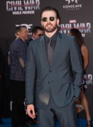 Крис Эванс (Chris Evans) Captain America Civil War Premiere at The Dolby Theatre (Hollywood, April 12, 2016) (176xHQ) 8f4de7488134835