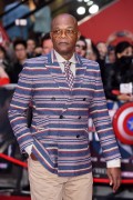 Сэмюэл Л. Джексон (Samuel L Jackson) Captain America Civil War Premiere at the Vue Westfield Shopping Centre (London, 26.04.2016) (89xHQ) 0580b5488149180