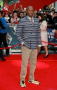 Сэмюэл Л. Джексон (Samuel L Jackson) Captain America Civil War Premiere at the Vue Westfield Shopping Centre (London, 26.04.2016) (89xHQ) 1bdbbe488146169