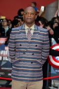 Сэмюэл Л. Джексон (Samuel L Jackson) Captain America Civil War Premiere at the Vue Westfield Shopping Centre (London, 26.04.2016) (89xHQ) 568f17488147803