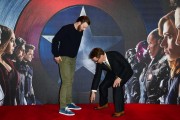 Роберт Дауни мл., Крис Эванс (Robert John Downey Jr., Chris Evans) Photocall for 'Captain America Civil War' at The Corinthia Hotel London in London, England (April 25, 2016) - 45xHQ 79d359488142333