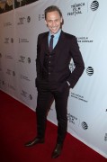 Том Хиддлстон (Tom Hiddleston) 'High-Rise' premiere during the 2016 Tribeca Film Festival in New York City, 20.04.2016 (150xНQ) B25c75488149809