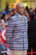 Сэмюэл Л. Джексон (Samuel L Jackson) Captain America Civil War Premiere at the Vue Westfield Shopping Centre (London, 26.04.2016) (89xHQ) C33c0f488148040