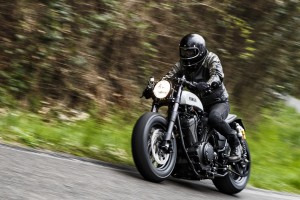 Moto di Ferro delivers with the Yard Built Yamaha XV950 Speed Iron