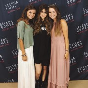 [MQ] Selena Gomez - Meet & Greet at the Revival World Tour in Atlanta, GA 06/09/ 2016