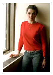 Рэйчел Вайс (Rachel Weisz) Red Top and Jeans Shoot - 3xHQ 0ead13489936509