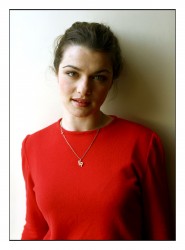 Рэйчел Вайс (Rachel Weisz) Red Top and Jeans Shoot - 3xHQ 213719489936499