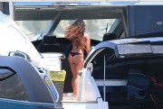 Мелани Браун (Melanie Brown) Wearing a bikini in Ibiza, 03.07.2016 - 18xНQ B2438d494660604