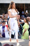 Дженнифер Лопез (Jennifer Lopez) Performing on NBC's 'Today Show' at Rockefeller Plaza in New York , 2016 (88xHQ) 064221494759018