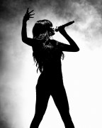 Селена Гомес (Selena Gomez) Performs during her 'Revival Tour' at The Staples Center, Los Angeles, 08.07.2016 - 208xHQ 47c3d6494760344