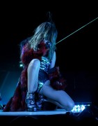 Селена Гомес (Selena Gomez) Performs during her 'Revival Tour' at The Staples Center, Los Angeles, 08.07.2016 - 208xHQ B53015494760561