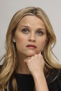 Риз Уизерспун (Reese Witherspoon) Monsters vs. Aliens Beverly Hills Press Conference, 20.03.2009 (76xHQ) 3403e1495859203