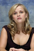 Риз Уизерспун (Reese Witherspoon) Just Like Heaven press conference portraits by Piyal Hosain (Beverly Hills, August 4, 2005) (19xHQ) 6a778c495856240