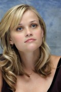 Риз Уизерспун (Reese Witherspoon) Just Like Heaven press conference portraits by Piyal Hosain (Beverly Hills, August 4, 2005) (19xHQ) 886c7d495856310