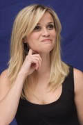 Риз Уизерспун (Reese Witherspoon) How Do You Know NYC Press Conference, 12.07.2010 (118xHQ) 9deccc495856853