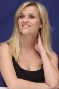 Риз Уизерспун (Reese Witherspoon) How Do You Know NYC Press Conference, 12.07.2010 (118xHQ) B561a3495857168