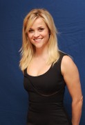 Риз Уизерспун (Reese Witherspoon) How Do You Know NYC Press Conference, 12.07.2010 (118xHQ) C123df495855995