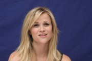 Риз Уизерспун (Reese Witherspoon) How Do You Know NYC Press Conference, 12.07.2010 (118xHQ) C62d62495856185
