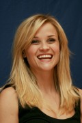 Риз Уизерспун (Reese Witherspoon) How Do You Know NYC Press Conference, 12.07.2010 (118xHQ) D372a7495855951