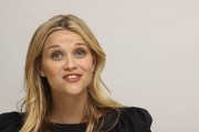 Риз Уизерспун (Reese Witherspoon) Monsters vs. Aliens Beverly Hills Press Conference, 20.03.2009 (76xHQ) Db5337495858611