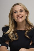 Риз Уизерспун (Reese Witherspoon) Monsters vs. Aliens Beverly Hills Press Conference, 20.03.2009 (76xHQ) Fd50f8495859243