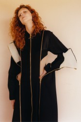 ab2010498762110.jpg