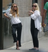 Ashley Olsen & Mary-Kate Olsen  - out in NYC 8/25/2016