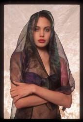 Анджелина Джоли (Angelina Jolie) - 11MQ 0e53f5502717279
