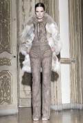 Кэролайн Браш Нилсен (Caroline Brasch Nielsen) Valentino Pre-Fall 2011 Collection - 20xHQ 750cd6504266528