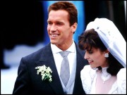 Арнольд Шварценеггер (Arnold Schwarzenegger) фото со свадьбы - 5xHQ 1519f0506409211