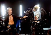 Майли Сайрус (Miley Cyrus) Performing with Billy Idol at the 2016 iHeartRadio Music Festival in Las Vegas, 23.09.2016 (81xHQ) 8a2304506980657