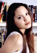 Анджелина Джоли (Angelina Jolie)   Araldo di Crollalanza Photoshoot, 1994 (33xHQ) 9d7b45508252798