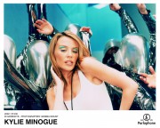 Кайли Миноуг (Kylie Minogue)   Gemma Mount Photoshoot 2002 - 6xHQ 233c70509935154