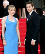 Джейк Джилленхол (Jake Gyllenhaal) 'Zodiac' Premiere & Photocall in Cannes 2007.05.17 - 74xНQ 26fa8c512945618