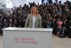 Брэд Питт (Brad Pitt) 65th Annual Cannes Film Festival 22.05.2012 (149xHQ) Bacae2517190693