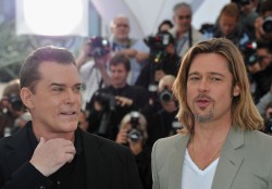 Брэд Питт (Brad Pitt) 65th Annual Cannes Film Festival 22.05.2012 (149xHQ) Caff8f517190574