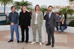 Брэд Питт (Brad Pitt) 65th Annual Cannes Film Festival 22.05.2012 (149xHQ) Eb6007517190388