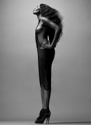 Наоми Кэмпбелл (Naomi Campbell) Solve Sundsbo Photoshoot 2009 (5xHQ,MQ) Ec5d47517451001