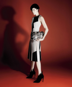 Эди Кэмпбелл (Edie Campbell) David Sims Photoshoot for Bottega Veneta, FallWinter 2014-2015 (5xМQ) 8513a1517578793