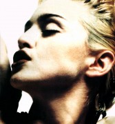 Мадонна (Madonna) The Face shoot by Jean-Baptiste Mondino 1990 - 9xHQ Abee4f517649930
