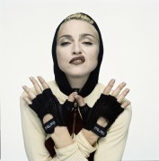Мадонна (Madonna) The Face shoot by Jean-Baptiste Mondino 1990 - 9xHQ B701ed517649902