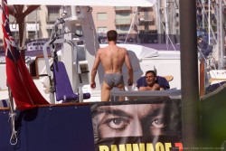 Жан-Клод Ван Дамм (Jean-Claude Van Damme) 13.05.2001 the 54th Cannes Film Festival (20xHQ)  8d55ef517678880